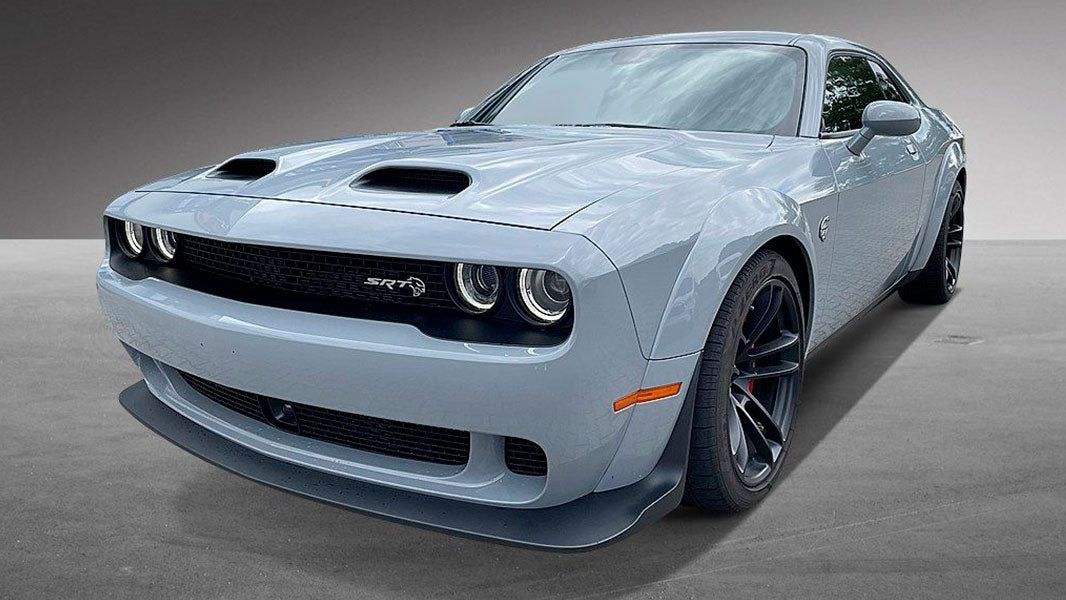 Challenger SRT